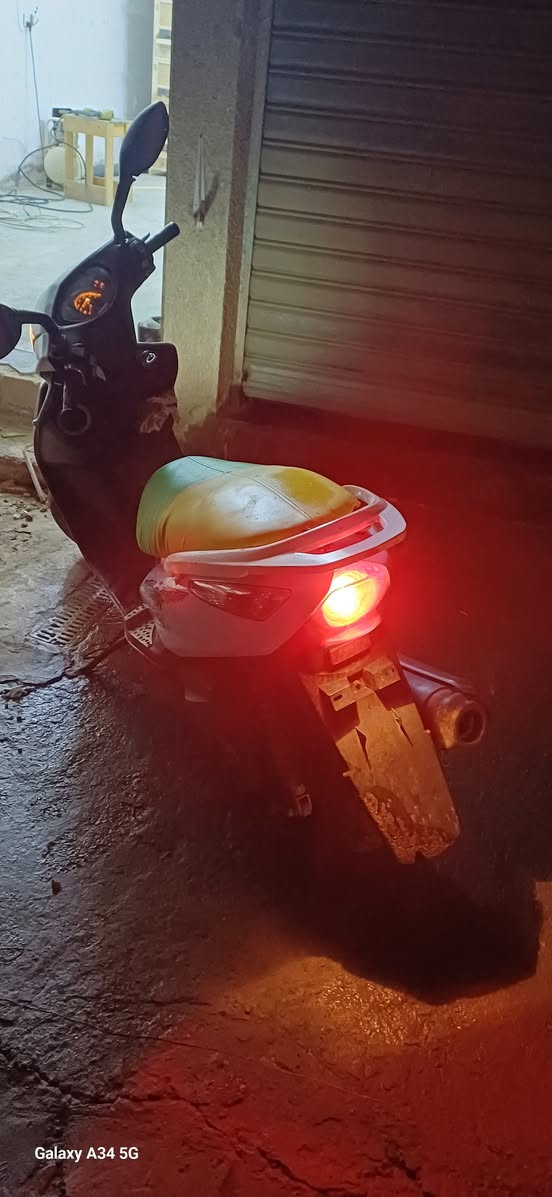 سلام عليكم دراجة ثعلب للبيع دراجة خير من الله اي نقص مابيها المكان بغداد الشعلة قطاع السابع السعر 500 موجود واتساب ***********
