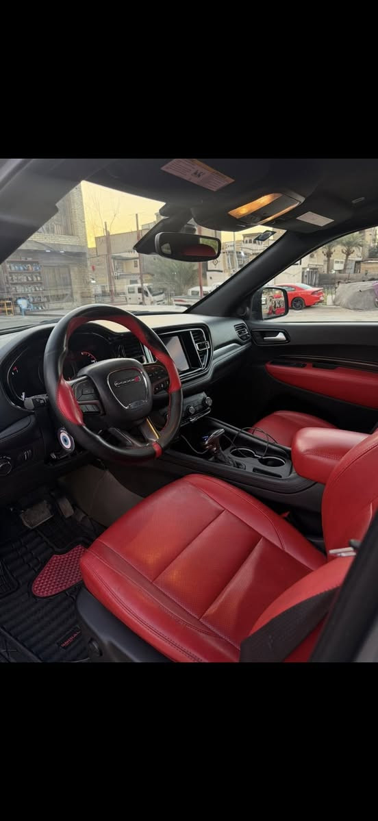 يالله رمضان مبارك 
اخوان دورنكو 
23موديل 
موصفات Sxt
سياره ماشيه 60
صدرها  نضيف
تايرات جدد
سياره حادثها بنيد فقط 
موصفات سياره 
كشنات كهرباء
3قطع تبريد 
ابواب بصمه 
تشغيل عن بعد
شاشه تدعم كار بلاي
مصابيح ليد زنون
كروز مثبت سرعه
تحكمات ستيرن 
كامره خلفيه
لادار امامي
وباقي الموصفات معروفه 
سياره رقم بغداد داخله بسمنه
معروضه ٢٦٠
العنوان بغداد زيونه
رقمي‭٠٧٧٣ ٢٩٠ ٥٣١٧‬
