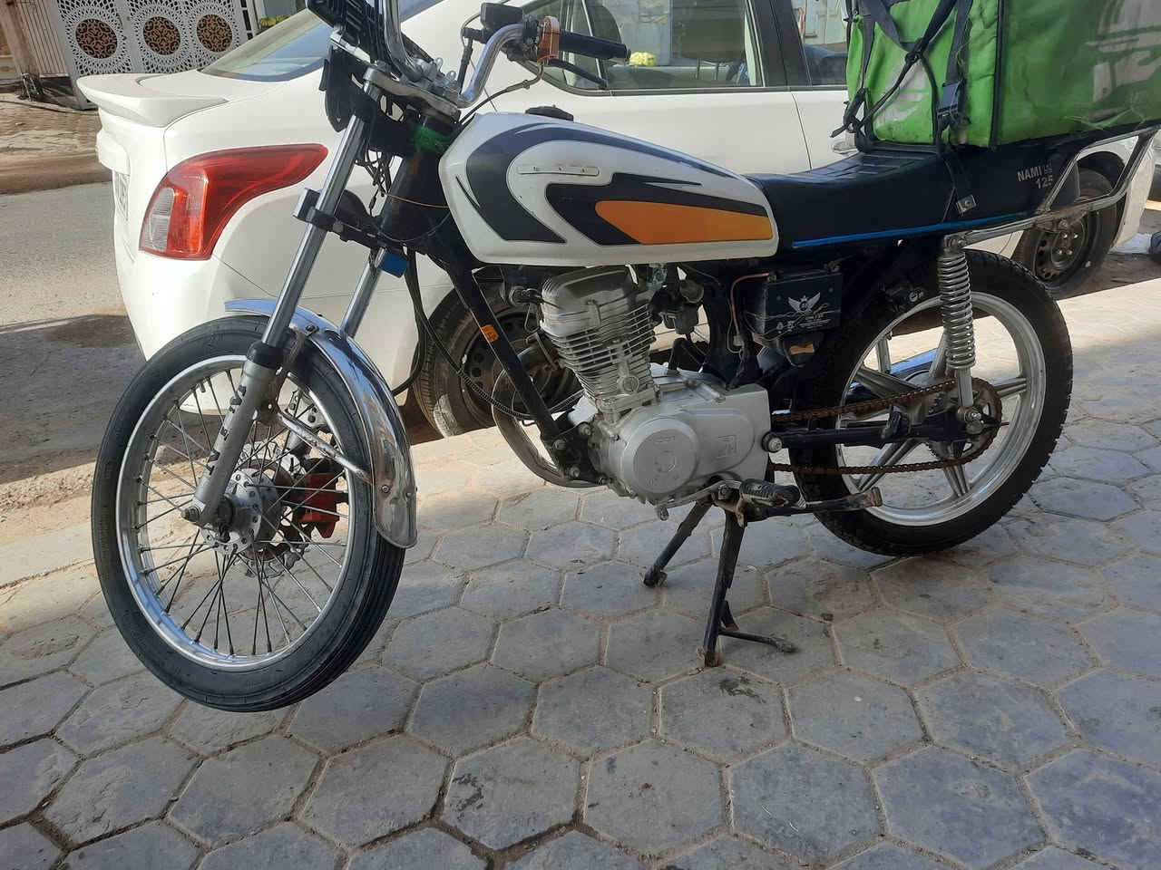 سلام عليكم دراجه كلك كلك مديل ٢١ حلوه 
مكاني نجف رقم تليفوني واتساب بس ***********
السعر ٣٢٥ وبيه مجال قليل
