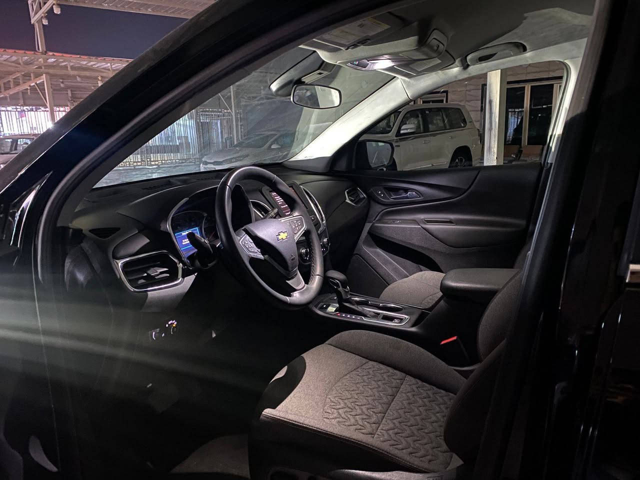 ايكونكس فئة LT 2023
ما ماشية بالعراق شبر 
مواصفات 
محرك 1500 تيربو 
مبدل بنيد ودعامية وبارد بالجاملغ
بصمة 
تشغيل عن بعد 
دفع رباعي وجنطة كهرباء 
رادارات 
مصلحة تصليح درجة أولى ولا كود بالسيارة 
تبريد ثلج
ماشية ٢٤ الف ميل فقط
السيارة بدون لوحات تترقم اي محافظة
العنوان النجف  تواصل معي واتس  ***********
