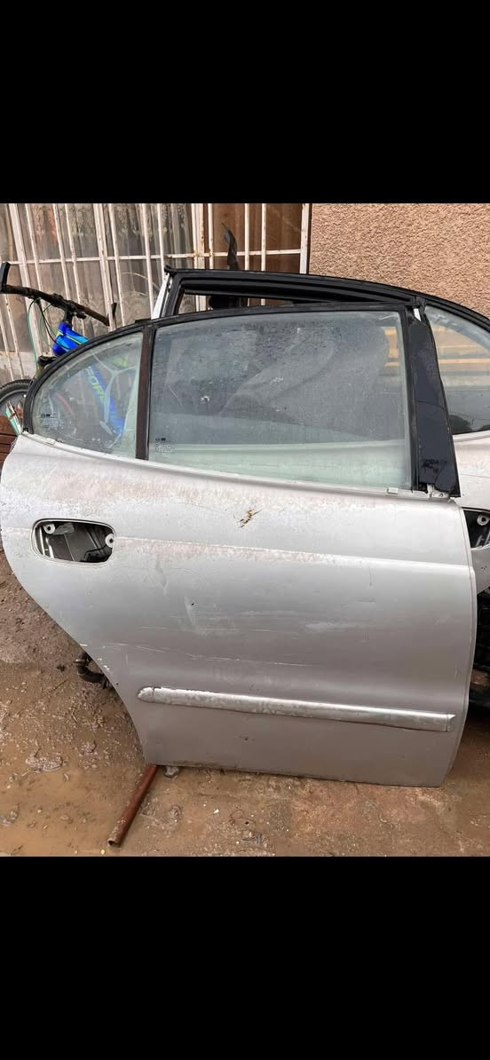 للبيع بيبان وجنطه وبنيد ودعاميه خلفيه مال لكنزه 
مكاني بالحله


**إذا كنت صاحب هذا الإعلان وتريد حذفه لأي سبب، رجاءا أرسل رسالة إلى الدعم الفني**