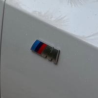 اعلان بيع  530i  M  2025  سيارة خليجية عروش  بيها ضمان صيانة ٤ سنوات  ...