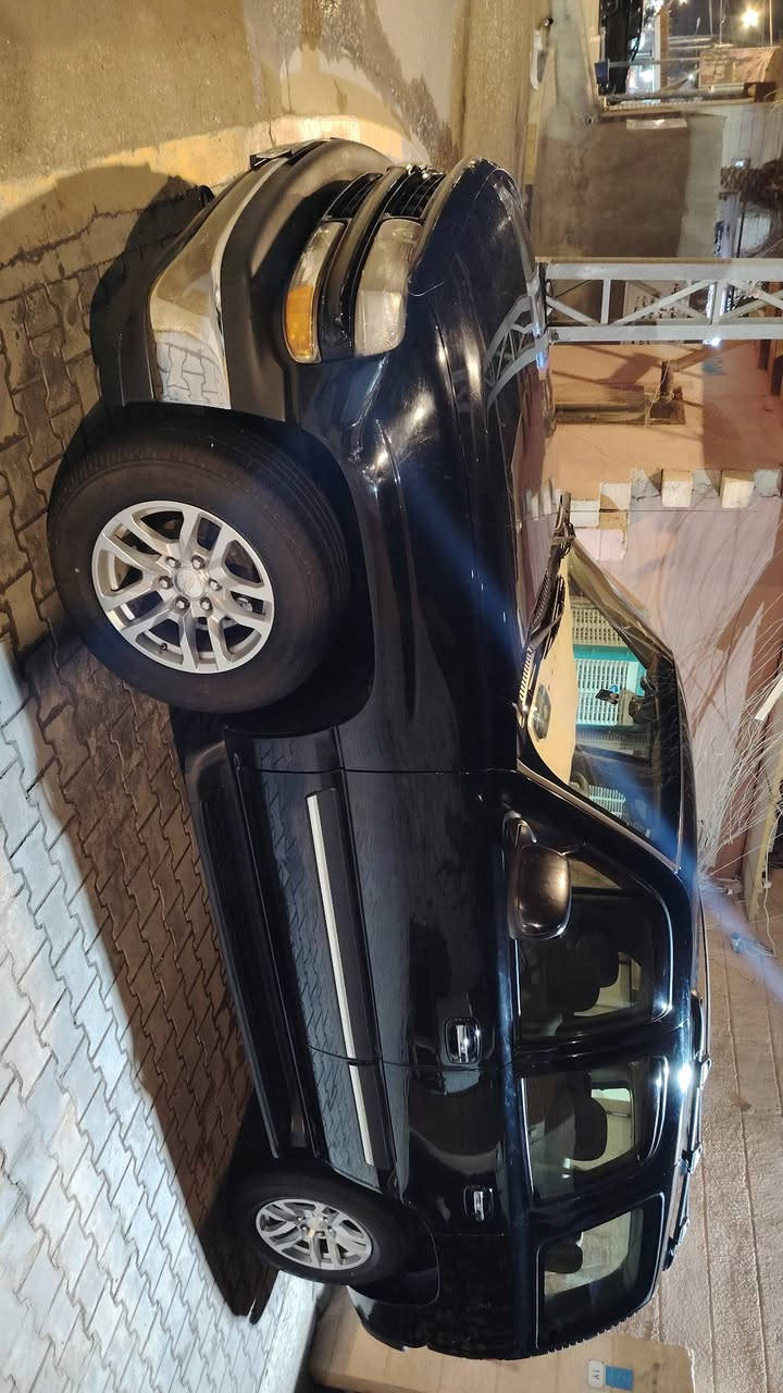 اسلام عليكم للبيع تاهو الفيني موديل ٢٠٠٦ السياره كفاله عامه رقم بغداد انكليزي بسمي مكاني البصره الأصمعي اي استفسار هاذا رقمي ***********
