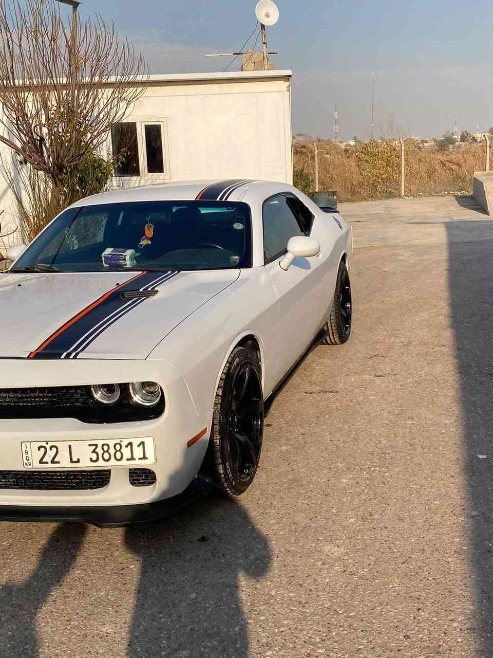 سلام عليكم جالنجر موديل 14 فول عده الفتحه تشغيل عن بعد بصمه ابواب مكينه 6 سلندر سياره احله من الصور رقم اربيل شبه موميز ضرر جاملغ او بنيد محدث بدون دواخل السياره سعرها 120او بيها مجال.   ***********
