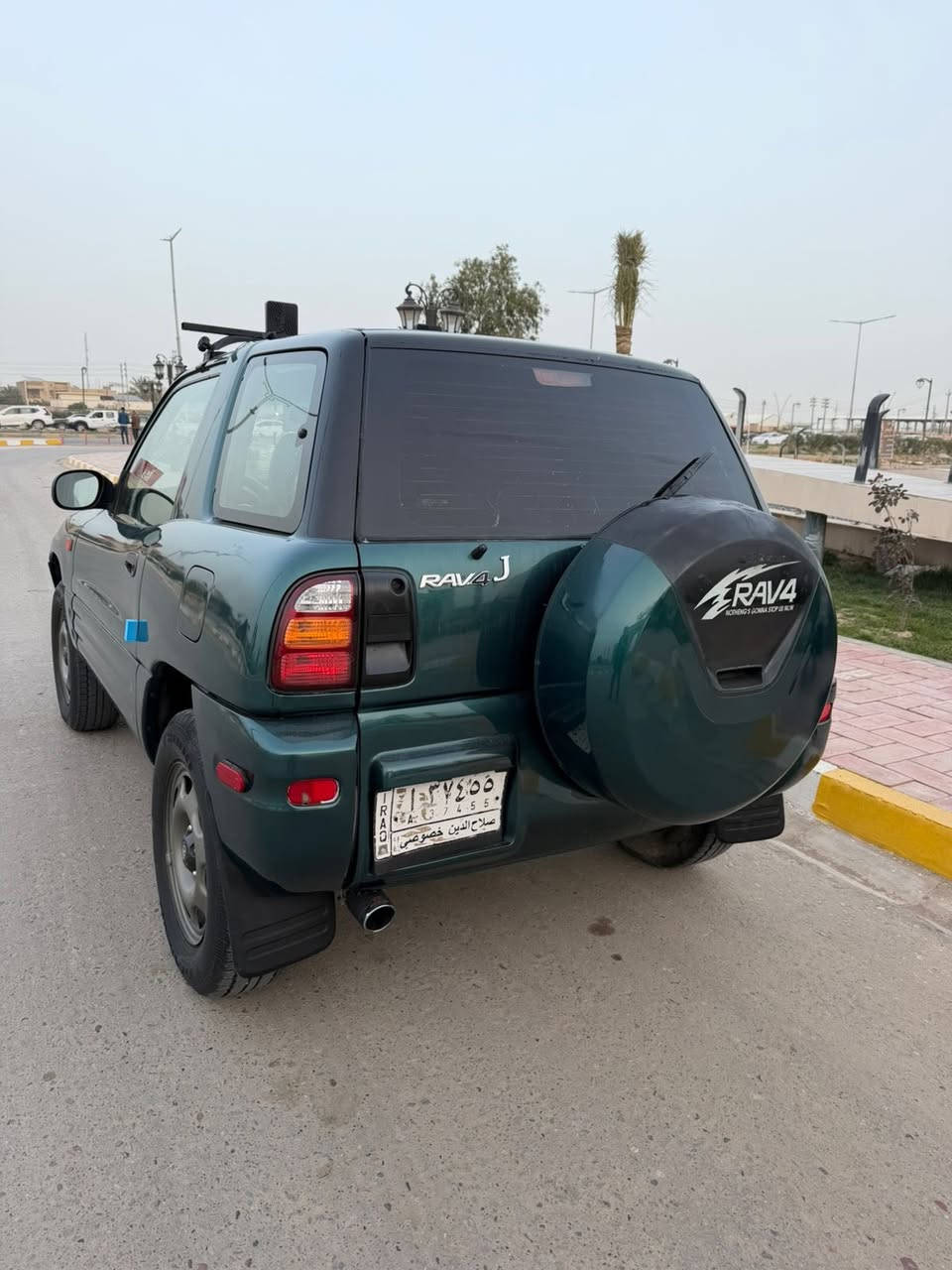 السلام…عليكم الحلال للبيع
راف فور.  ياباني.    موديل 1999 بسعر 55 وبيها مجال 
محرك.  كامري بلادي مالته شرط
كير اوتماتيك.  بلادي   تبريد بلادي  
صدر.  /تخم تاير.  بور مشط شرط 
السياره بلاديه بشكل.  مواصفات مسجل سماعت لايت زنون كله شغاله
كشنات جديده. جام كهرباء وكير اوتو 
محرك / وكير / وصدر وتخم تاير / وكهربايات كله شرط 
رقم صلاح الدين.  سنويه جديده.  شرط التحويل 
مكان السياره تكريت القادسيه.   بسعر 55 وبيها مجال 
رقم ***********
