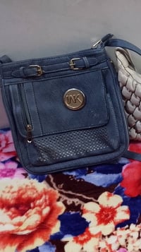 الوحده • ٣ نضيفات • الحريه