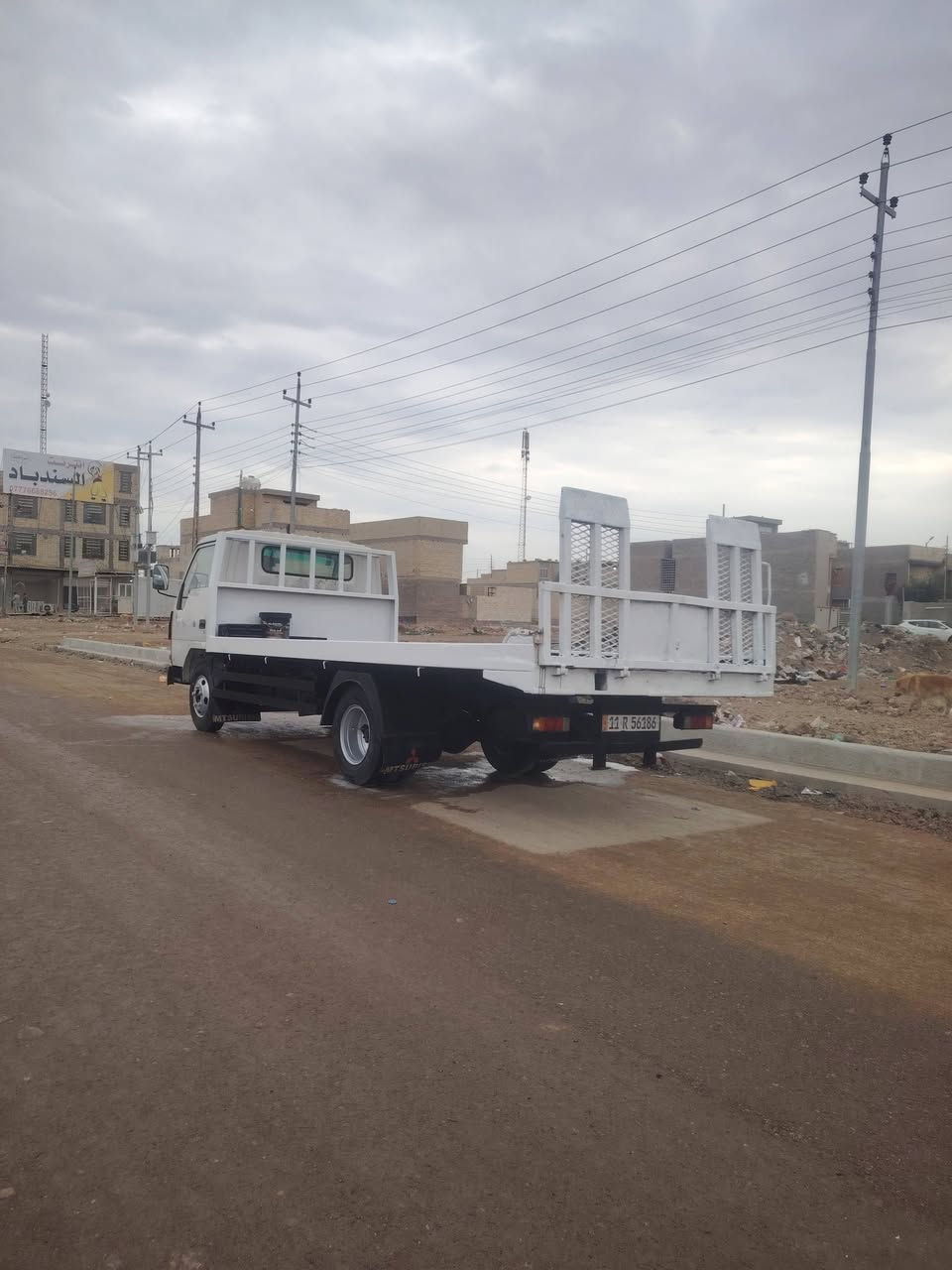 سلام عليكم من رخصه الادمن المحترم كنتر عضم للبيع موديل 1991 كرين سطحي بسنويه بدي ياباني السياره خير من الله كير مكينه صدر تخم تاير جديد سياره بسمي رقم نكليزي بغداد تحويل ثاني يوم المكان الزعفرانيه
السعر 130 وبيها مجال للشراي. ***********
