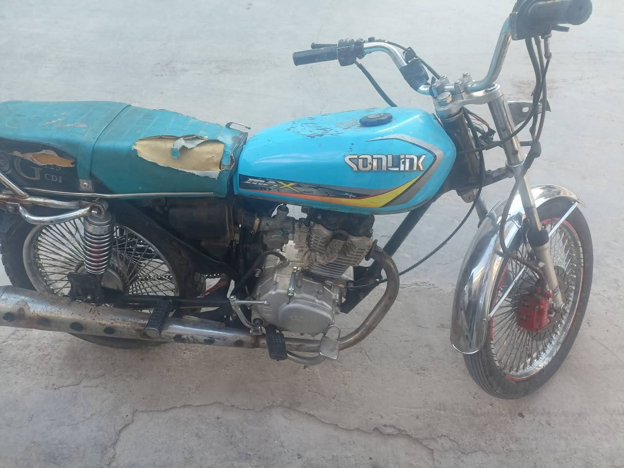 دراجه للبيع شغاله كل عيب مابيه السعر 280 الشراي يتصال على الرقم


**إذا كنت صاحب هذا الإعلان وتريد حذفه لأي سبب، رجاءا أرسل رسالة إلى الدعم الفني**