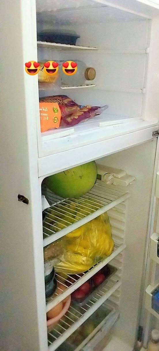 السلام عليكم 

ثلاجه للبيع تجميد وتبريد خير من الله  
حجم 20 

بيكو 

الشراي يتفضل خاص المكان مدينة الصدر الموشراي ليدخل ويتعبني الصور واضحه والعنوان موجود 
ولسعر 125وبيها. مجال  👌


**إذا كنت صاحب هذا الإعلان وتريد حذفه لأي سبب، رجاءا أرسل رسالة إلى الدعم الفني**