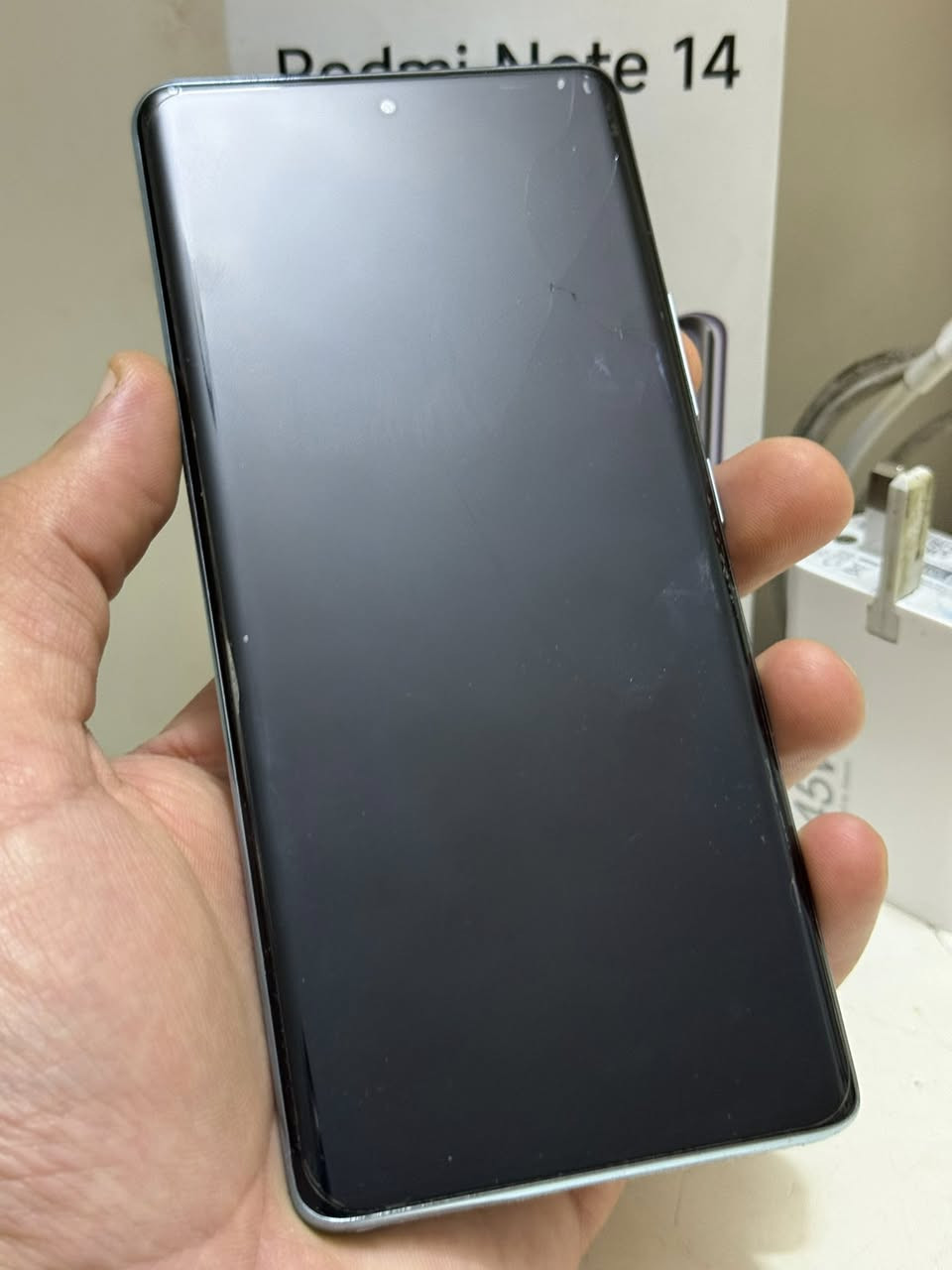 ريدمي نوت ١٤ برو
مواصفات الجهاز مذكورة ضمن الصور 👇
م/ الخدوش بالزكة ، الشاشة سليمه ١٠٠٪؜

السعر ٢٥٠ الف 

كربلاء
*********** واتساب
