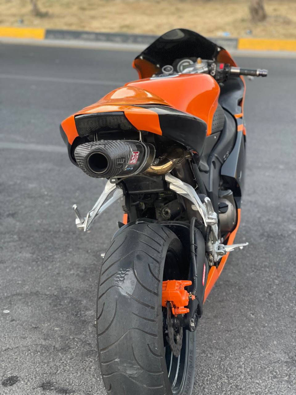 كاوسكي 636 موديل 2006 اوراق اصولية ومكمركة مناقصهة بس ترقم اي استفسار واتساب او اتص *********** مكاني حي الجهاد او الاعلام.
