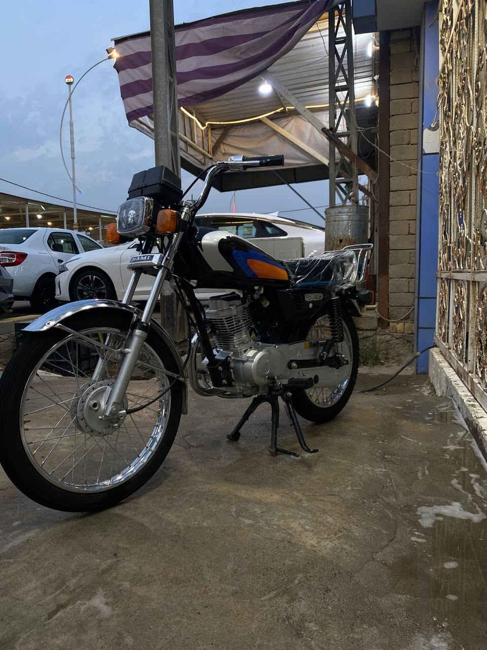 نامه إدوات مكاني ناصريه مركز مبدله ولفات فقط
رايده ٧٥٠ وبيها مجال نضافه كدامكم جديده دراجه ***********
