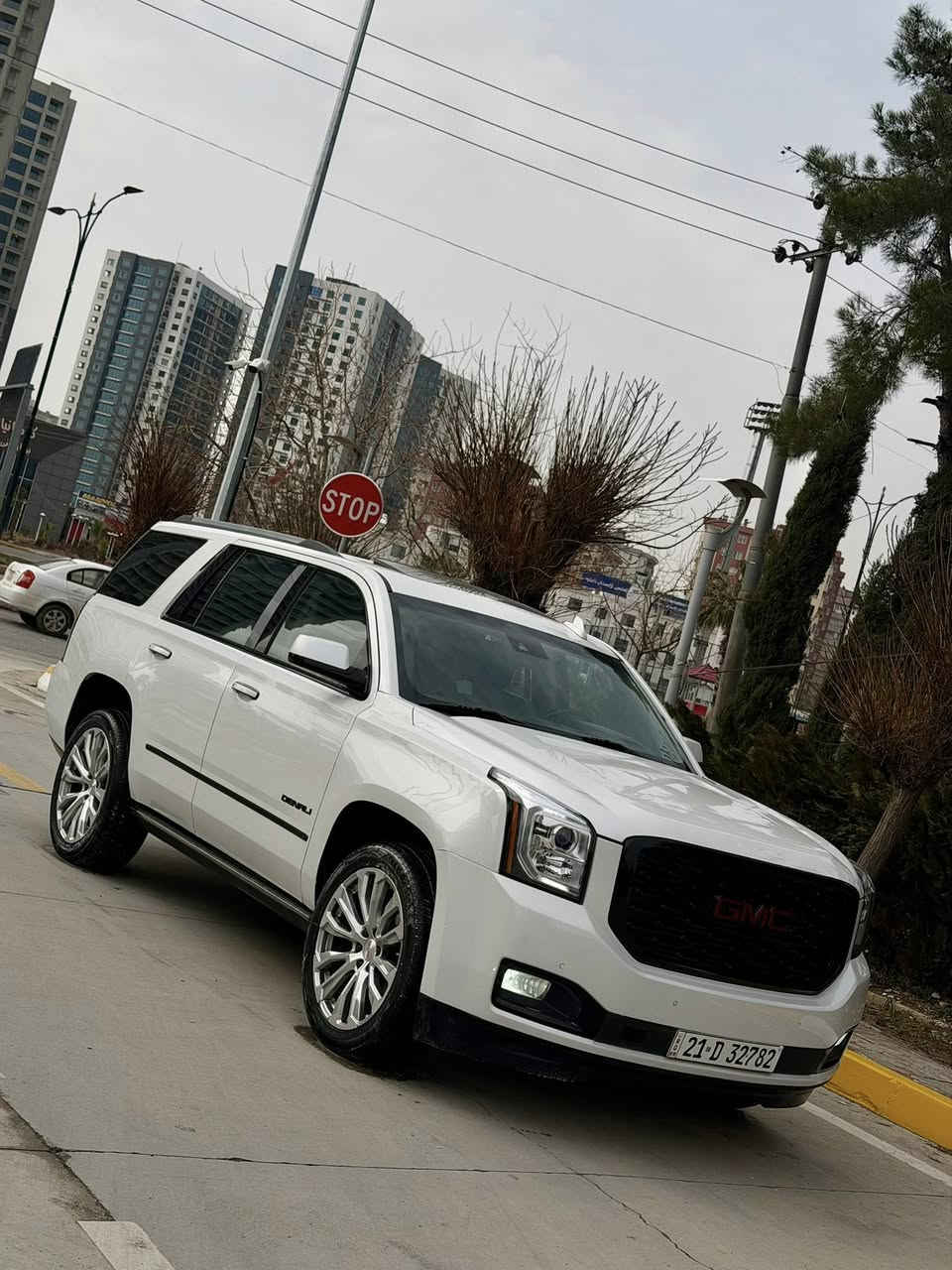 جيمسي دينالى  2017    كندى كلين داخل عيراق  
فقط   بس  جملغ  سايق  امامى  صبوغ بدون زربة 🖐️🖐️

اللَّهُمَّ صَلِّ عَلَى مُحَمَّدٍ وَعَلَى آل مُحَمَّدٍ

رقم /    ***********

🔷جيمسى دينالى   لوك  لوك  شرط   ماشى 92 الف كيلو📦

🔷سياره مواصفات معروفه ( فولل فول )

🔷 مواصفات   معروفة   فولل فول 

🔷سياره (V8 )    _ (DVD ) شاشات

🔷 گير و محريك  شرط  واحد بورغى مامفتوح  

🔷مكفولة  ماعد   جملغ  سايق  امامى  بس صبوغ بدون كلشى 

🔷سياره ماشيه  92   الف كيلو حقيقي/  بسمى  سيارة

🔷4 اطارات و ويل جديد شريكه 

🔷سياره داخل بيجى   كوشنات جلد

🔷سياره محرك بشرت مامفتوح جديد جديد

🔷 محرك (V8) 

🔷سياره حيل نظيفه كلشي علي بلادي لوك

🔷مواصفات

( فتحة ...  كوشنات DVD ... داتاشو ... گيج الكترونى 
تشغيل عنبعود ... حساس ... كاميرا ... رادار 
... 7 راكب ... سنوق شفط ... دوسات كهربائى ... مرى شفط ... يدو ويل كروم ... بلاجكتور ... ڤوليوم ...  بعد )

🔷نظافه  ١٠٠٪ كامل سيرڤس بدون نقص و مصرف

🔷 سنوى  و فحس و هزة جديدة  لحد    2030  بسمى

🔷سياره مال بيت أي نقص مابيها

🔷نفس اليوم / تحويل و وكاله حاظر مباشر 
 

🔷 سياره داخل / سليمانيه 

🔷سعر ..  338  $ .. ورقه 

🔷رقم /   ***********
