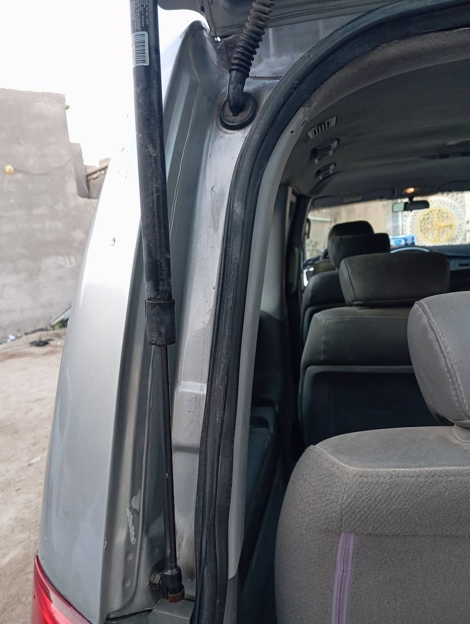 ستاركس للبيع 2012مسكر بلاد تماتيك مكينه 7 سبلاين مكينه وكير خير من الله تبريد ثلج حداده وره وكدام جديده تايرات ٤ نضافه 80% قطره مال خياس ما بيه سياره احله من الصور بيه ضربه بجنطه فقط ولباقي كفاله بسمي تحويل ثاني يوم مكاني البصره الزبير
السعر 155 
***********
***********
