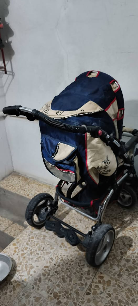 عربانه اصليه اصليه تتحمل
وزن الثقيل 
أم الدبلات
يده متحركة للإمام أو للخلف
تتحمل نفرين
تتحول سرير 
تتحول كرسي
تجوه للرجلين متحركة  للأسفل أو الأعلى
مابيه اضرر أو كسر أخو الجديد
سعر بلاش بلاش أخته ١٥٠الف إني عارضه 80


**إذا كنت صاحب هذا الإعلان وتريد حذفه لأي سبب، رجاءا أرسل رسالة إلى الدعم الفني**