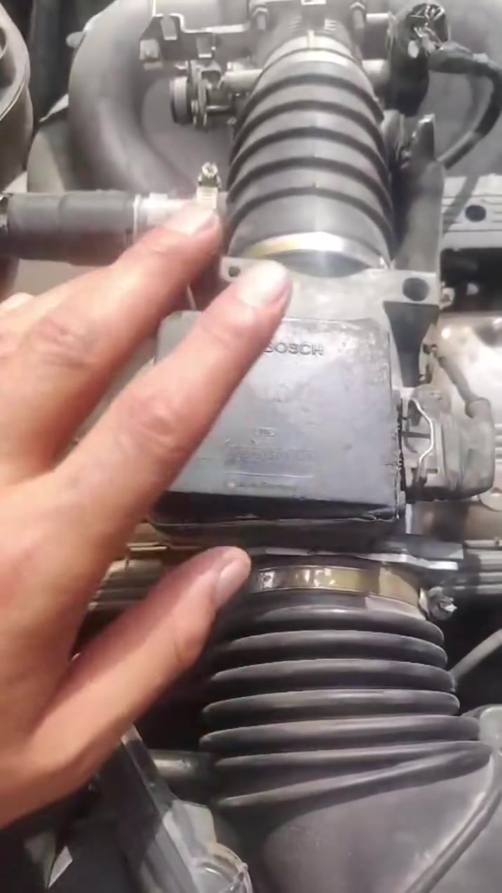 تحوير وتصليح ارفلو BMW /كولف/ دايو/اوبل/لاندكروز
تقليل صرفية البانزين 
خليط بانزين وهوة متوازن ١٠٠٪
نشاط ومعدل ١٠٠٪
دوانز والغاز  ٠٪
الشغل يتضمن ال tps+تصحيح حساس الهوة +تقسيم وفحص على كتلوك الشركة
الضمان موجود اي مشكلة بي اعيدلك الشغل علة حسابي 
وهواي ناس شتغلتلهم والحمدالله امورهم تمام 
تدزلي الارفيو مالتك او تحب تشرفني للمحل بخدمتك 
عنواني: نجف_ حي النصر -سايدين نصر ميلاد _قرب الشمري مول
📞***********_***********
