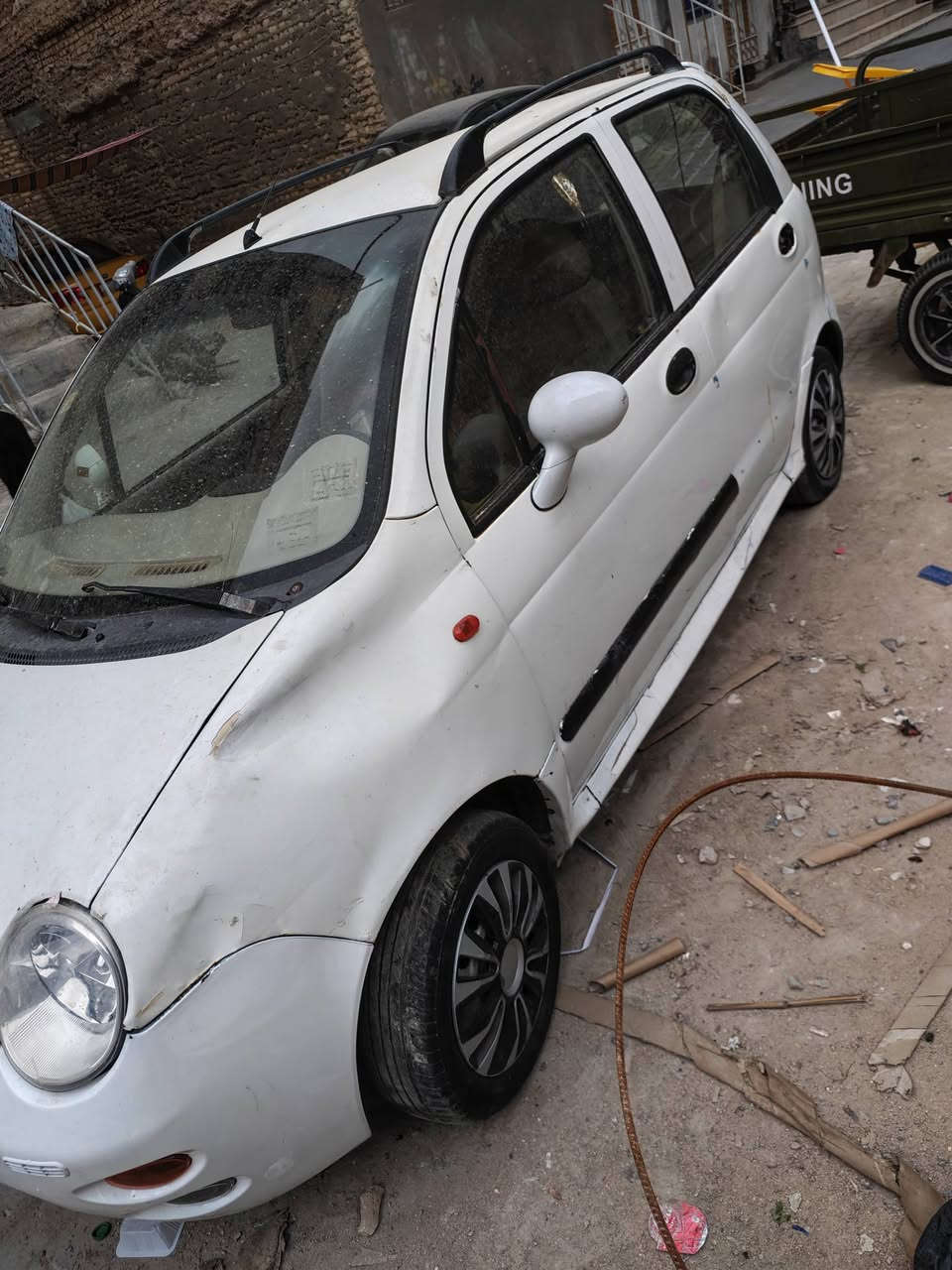 سلام عليكم كيو كيو 2013 كير اوتو نضيفه بس ملاحضات بالفيديو موجوده سعر 21 مكاني سماوه سنويه ساقطه ***********
