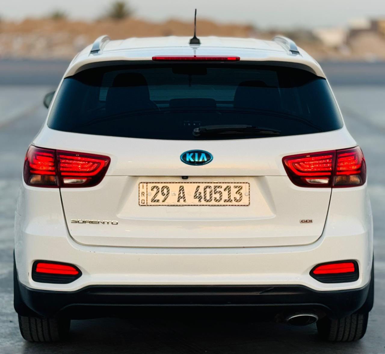 كيا ••••• سورنتو 
موديل ••• 2019

وأرد أمريكي 
مكفوله من الصبغ 
والتبديل
فقط بارد بالبنيد
مواصفات 
سلندر::4
2400
راكب::5
شاشة كبيره
بصمه
ويل كروم خليجي
كشنات دتفئه
اشاير بالمري
شاحن وايرلس 
محدث بجم 2020
فور ويل 
السيآرة جديده 
الأستفسار آكثر 

#متوفر__حاليا__جميع_انواع_السيارات

بيع وشراء ومراوس
 
 #شركة_الفهد_العربي

جميع الأرقام متوفرة واتساب

***********
***********
