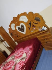 غرفه اخشاب • مستعملة • بدون قنصورة