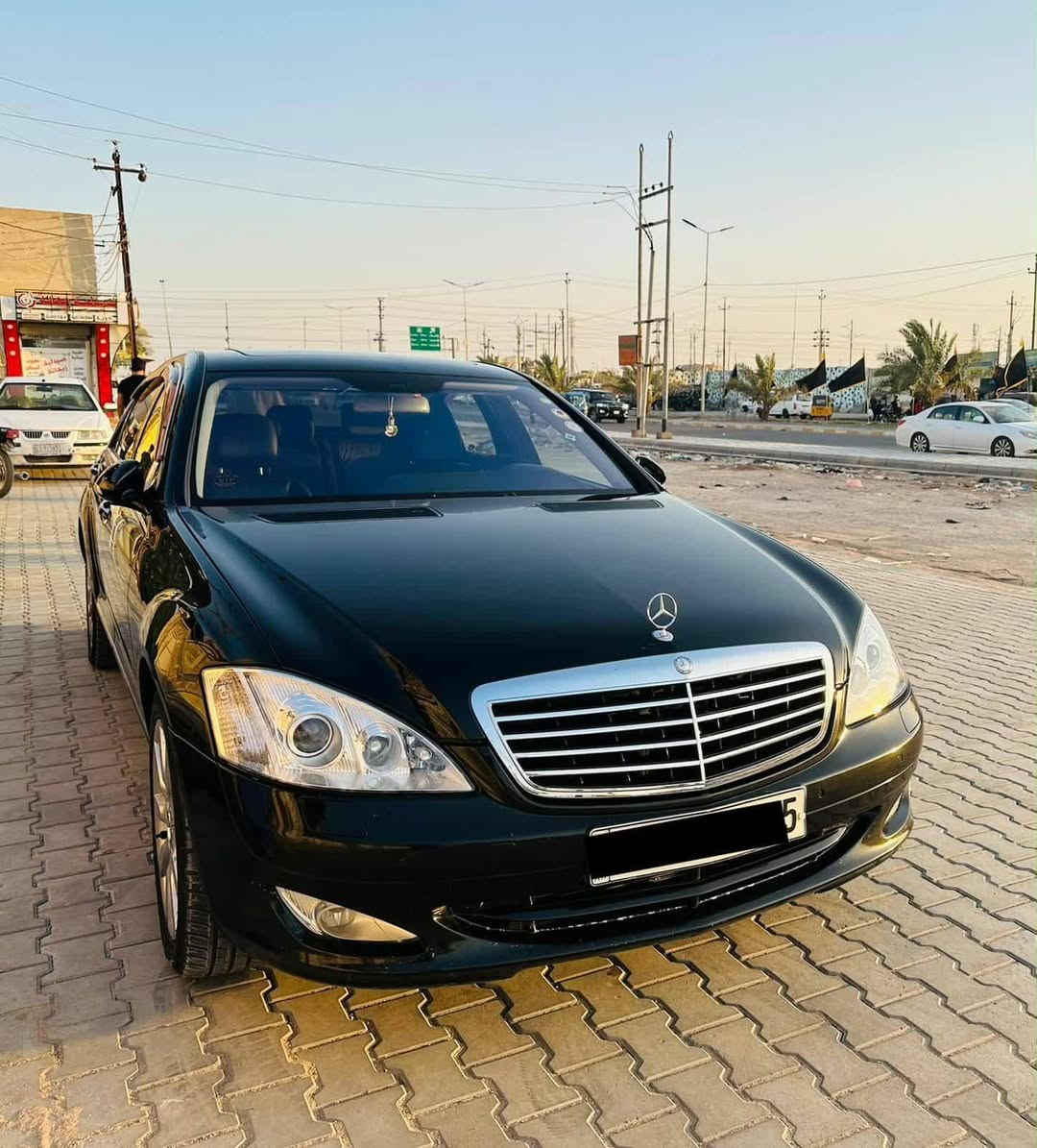 السلام عليكم
البيع الوحش الالماني مارسيدس بينز 550
موديل 2008
محرك  8 سلندر
مواصفات معروفه فول فول
تحكمات اماميه خلفيه بكامل
ثلاجه خلفيه  و اماميه
سياره مكفوله من حادث وصبغ
ماشيه فقط 170  الف كيلو متر
سياره جديده مابيه اي نقص 
سياره جاهزه من جميع النواحي
مال جناي  وبيد جناي
سعر 230  ورقه وبيه مجال بسيط 
للتواصل انتصل وواتساب أو خط

***********
تحياتي لكم
