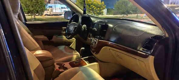 سنتافي مديل 8 مبدل باب وجاملغ مصبوغه صفحه توحيد لون مكينه 2700 كير ومكينه مكفولات حداديه جديده تدفئه وتبريد كله شغال مابيه اي نقص رقم بغداد بسمي 120 وبيه مجال عنوان السياره بغداد مكلف ب النصر رقم صاحب السياره ***********
