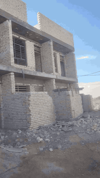 سلام عليكم بيوت العدد ٦    المساحه ٦٠ متر بشهدا البياع. زراعي المنطقه الجديده   هيكل وطابيقن  غرف نوم  العدد ٣+ استقبل+ مطبخ + وصحيات + داخلي +وخارجي+  السعر 45   إستفسار عل الرقم ***********  متوفر وتساب
