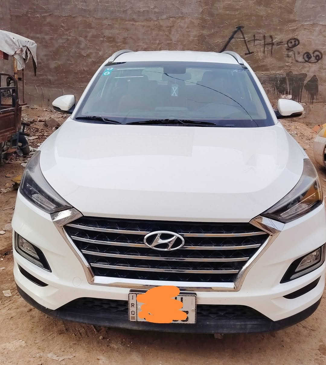 السلام عليكم توكسان
موديل 2020 بغداد بسمي 

مكاني بالنجف مكفوله بيه ملاحضات 

بصمه وتحكم ماشيه 107

شونار موجود السعر 190 وبيه مجال

***********
