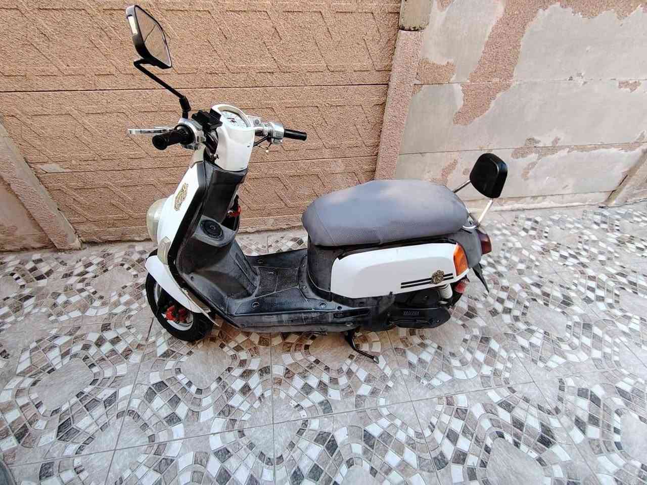 سلام عليكم دراجه ماكس بوليسي موديل 2007 دراجه قبل 6 اشهر عندي دراجه مال بيت  محرك الدراجه من أخذته فتحته سويته كله من جديد من بوشه وبستم من مساطر من زنجيل كامل تجفيت كامل محركه لا ينقص لا يبخر ودراجه نشطه شلعه  ومعدل سلف هندر شغالات الدراجه يرادله ترتيب ل كفرات وكفره ال امامي مكسور شوفت عينك كابريتر جديد فاكيوم جديد سلف جديد ملاحظات الدراجه (الكلج الخلفي لل تحريكه بي صوت وتحسه شويه ثكيله فرته بس بل تحريكه وعندك العداد مال سرعه مكسر يرادله تبديل) دراجه من أخذته لا سويت عقد ولا شي وابيعه هم هيج بس دراجه شرط لا مال بوكه ولا شي تجي تأخذه من بيت هاي تفاصيل الدراجه واسف عل اطاله سعره ٤٧٥ وبيه مجال لصير لوتي بل تعليقات والشراي يجي خاص جيب فيتر وياك وفحص بكيفك اني دراجه بايعه الك مجفته تجفيت صحيح🌹 مكاني دوميز


**إذا كنت صاحب هذا الإعلان وتريد حذفه لأي سبب، رجاءا أرسل رسالة إلى الدعم الفني**