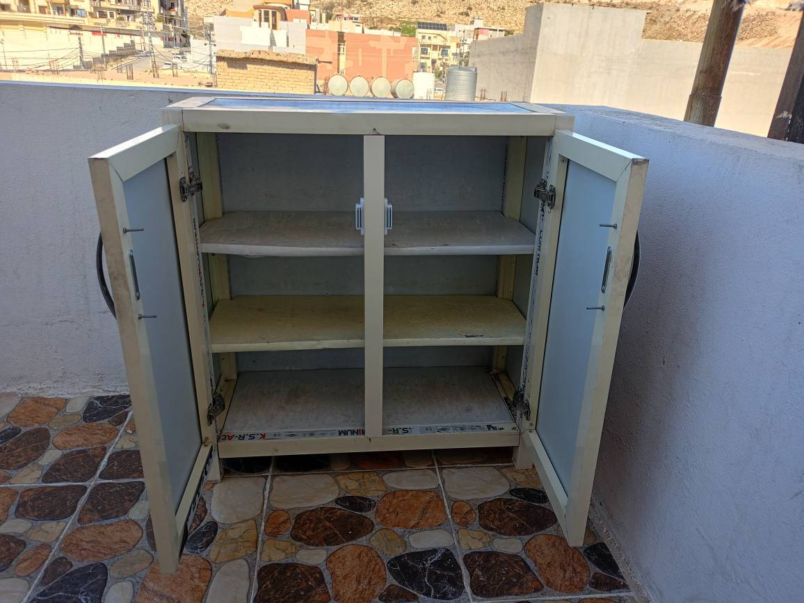 للبيع سعر ٥٠ الف *********** دهوك, العراق
