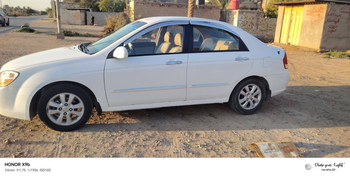 سيراتو موديل ٢٠٠٩ رقم بابل انكليزي تحويل مباشر السياره مكفوله عدا الدوس سياره جاهزه مكان السياره بابل الكفل للاتصال *********** السعر ٩٥ وبيهه مجال
