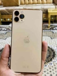 ١١ برو ماكس ذاكره ٢٦٥ مبدل شاشه وباتريه وشرط ثنينهن اصليات شحن قطاره م...