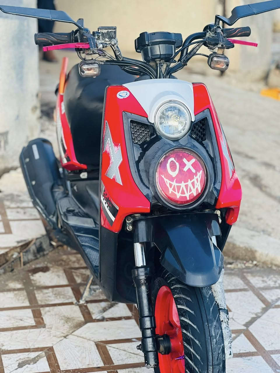 سلام عليكم دراجه حاويه بلكارتون كفاله عامه سعر 1450بيهه مجال مكان ناصريه مركز ***********
