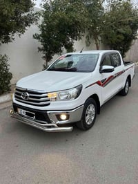 هايلوكس 2025فول مواصفات  رقم اربيل تحويل ثاني يوم   ماشيه 17الف السيار...