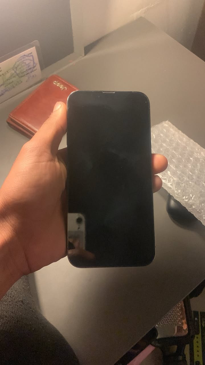 سلام عليكم مبايل ايفون ١٣  مضروب ايكلود
نضافه ٩٩ بغداد  لي يحب يشتري اكفلك مبايل


**إذا كنت صاحب هذا الإعلان وتريد حذفه لأي سبب، رجاءا أرسل رسالة إلى الدعم الفني**