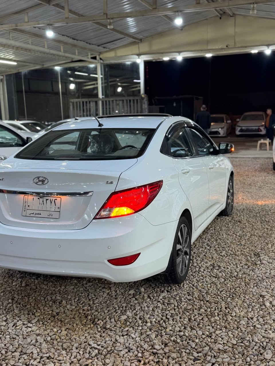 اكسنت 2016 خليجي مكفوله والسونار مرفق بالمنشور 
مكينه 1600 … فول تحكم ستيرن … شاشه مع كاميرا …. ويل كب … كشاف …فتحه.  ويل كب كروم. اشاير بلمري.   سبير بلادي مانازل مع عده كامله … ماشيه 120 كم … جديده جداً سعر 120 وبيها مجال 
مكان السيارة حله  المعارض مقابيل شارع 80 
📞***********
📞*********** حلة, بابل
