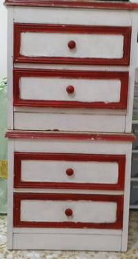 غرفه نوم مستعمله للبيع السعر 200 الف للتواصل 07811401962