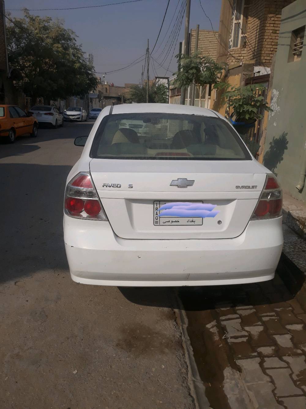 افيو مودليل 2011 رقم بغداد ، بسمي ، محرك مفتوح ، 1400 , كير اوتماتيك .

المكان : النجف 