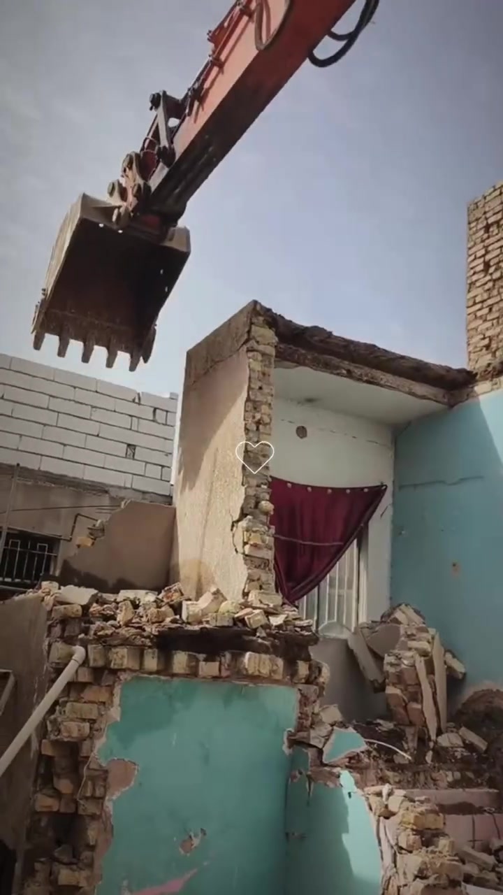 سلام عليكم
تفليش صب كونكريت اي تفليش نشتغل انسلمك قطعة 
تصعيد كافة انواع مواد بناء على ضهر وبنحالة حفر ابي مياه مع تأسيس لحد باب البيت اي شي نشتغل خابرني وبيك خير وتدلل ***********

