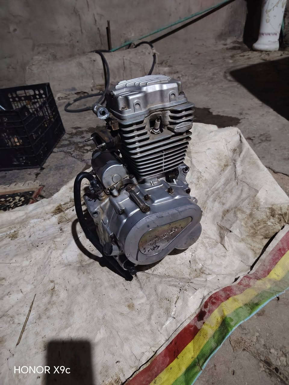نضيف مستخدم قليل بي بس الولف سعر 80 وبيه مجال
مكان نج ف ناحيه العباسيه استفسار عل رقم 08907240978


**إذا كنت صاحب هذا الإعلان وتريد حذفه لأي سبب، رجاءا أرسل رسالة إلى الدعم الفني**