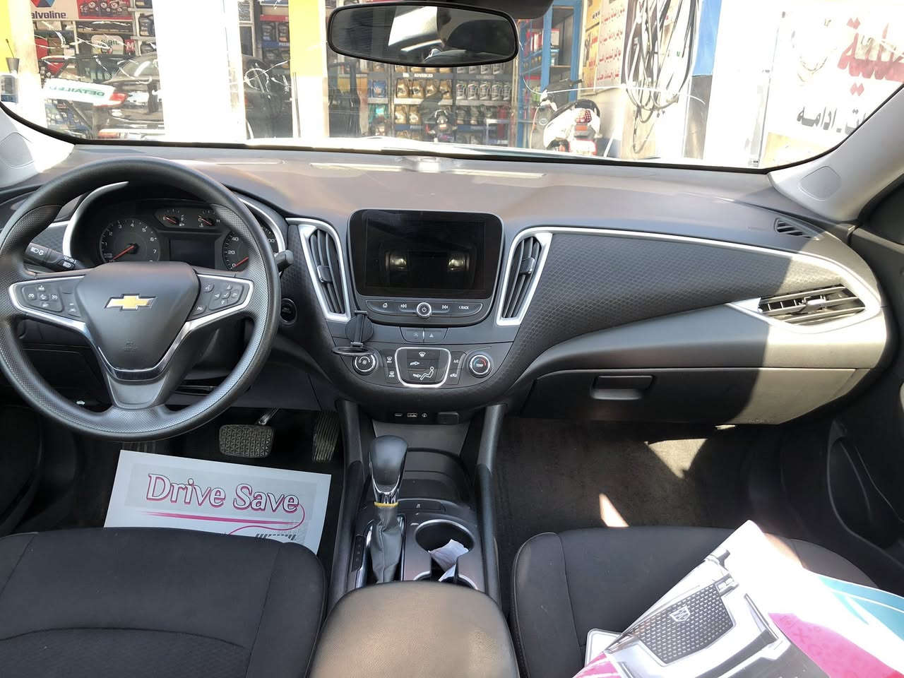 اسلام عليكم                                            ماليبو 2024للبيع وارد امريكي ماشية 81الف. بدون دواخل  ضرر چاملاغ يسار نفسة مصلح بصمة تحكمات محرك1500تيربو رادار امامي كامرة دوارة مثبت سرعة. السعر155  بغداد ***********
