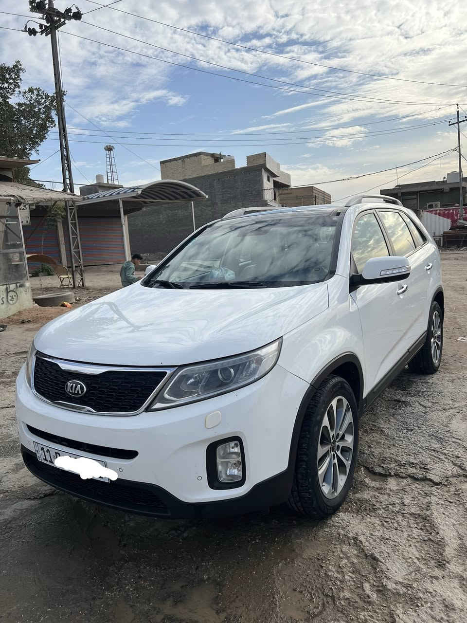 سورنتو للبيع موديل 2014 خليجي كفاله عامه
 فول مواصفات ٦ سلندر ٧ راكب ٣ قطع تبريد كشن كهرباء
 قماره بنرامه اشاره بل مري 
رقم بغداد دولي بسمي 
 عنوان بابل مسيب 
تفاصيل اتصل على الرقم
***********
