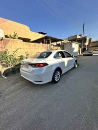 كورلا 2022 محرك 4 سلندر بنزين  فقط خليجيه ساز مكفوله بيها فقط طخه بسيط...