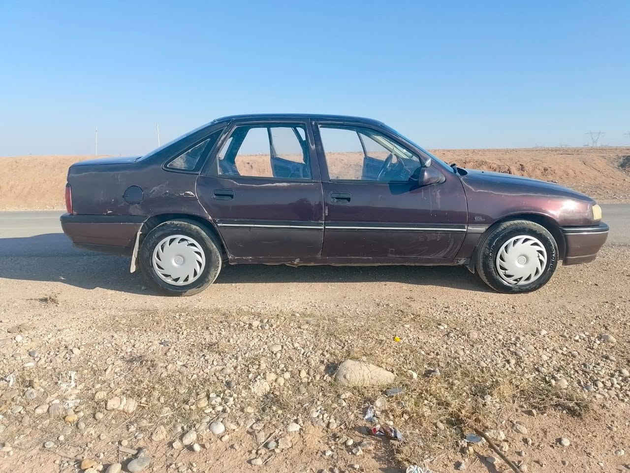 للبيع فكتره حجم ١٨ لون بيذنجاني وضع شركه فقط مصلح دواير ودوسات كير محرك شرط للعلم بيها ضربه بلبك لايت مال الصندوك معدله علبارد موديل ٩٢ رقم دولي مسطره كوبون بانزين السعر 40ورقة وبيها مجال رقم موبايل ***********
