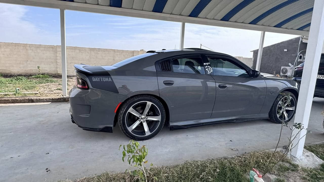 للبيع جارجر 2021 SXT بلاص اصل 18 مرمز
مكفوله فقط بارد كتاب الفحص مرفق 
مكينه 6 سلندر
فتحه سقف 
تشغيل عن بعد 
كشنات حضن 
شفتات استيرن 
شاشه كامره 
سياره جديده بمعنا الكلمه السعر بلاش 185
للعلم البنيد الاصلي موجود
العنوان ذي قار ***********
