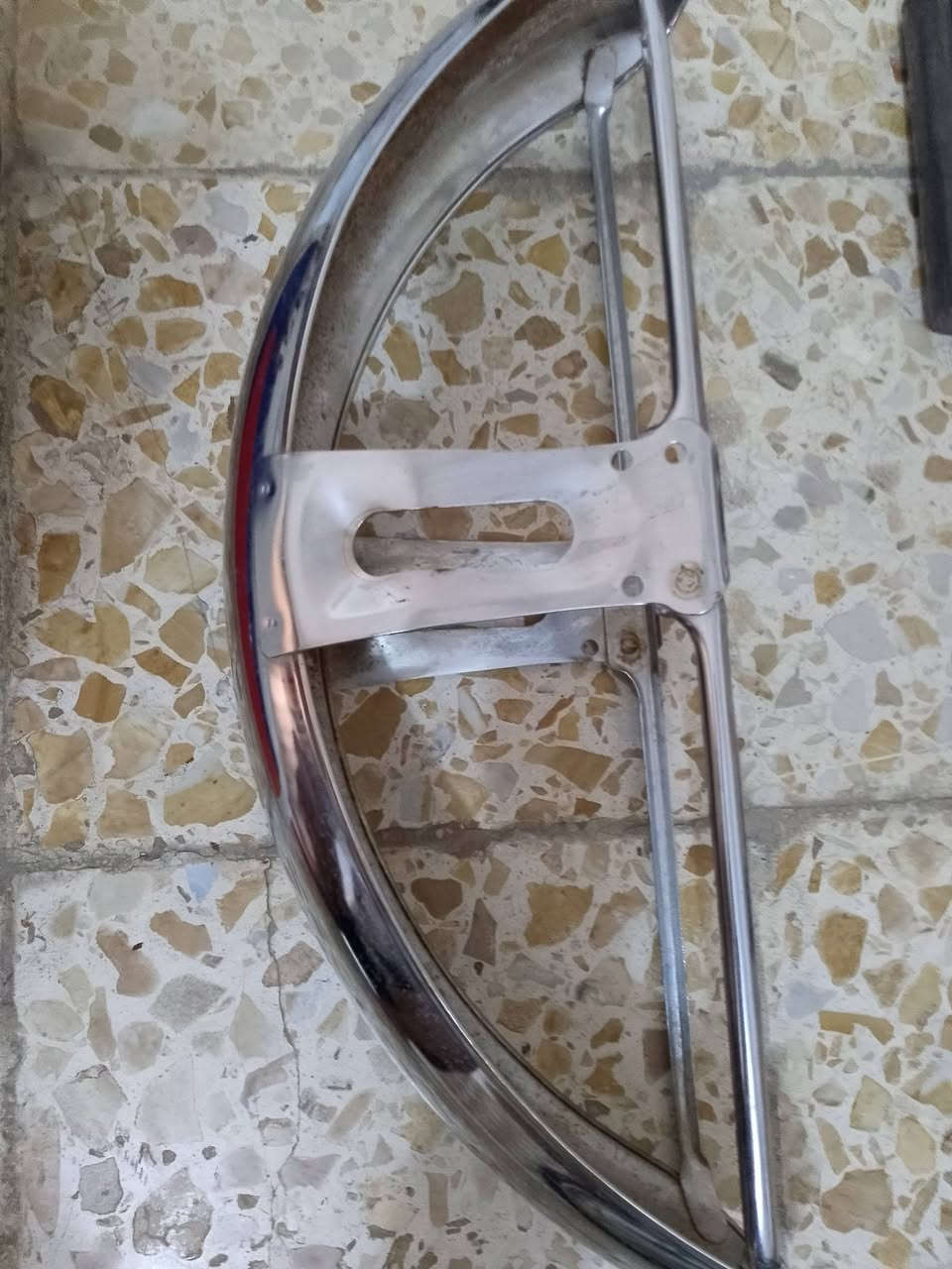 غراض مستعمله بيع فقط شراي ادخل خاص وتدلل /مو شراي احضرك
تانكي /25 
صفاحيات /س 6 جدد 
راسطه باكستاني /س 45 ق
راسطه طياري /س 45 ق
بليته نامه / س 6  
جاملغ امامي /س 6 
كابريته عوزه تنضيف /س 5
 
لل تواصل هذا رقمي /***********
