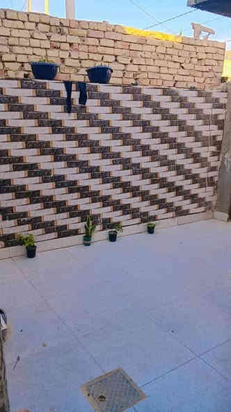 دار للبيع حي الكاظم الصوب الكبير
الدار مطلوب للمصرف العقاري ٦٧ مليون
مساحة الدار ٢٠٠ متر
يتكون طابقين
الطابق الارضي / غرفتين وصاله ومطبخ وبراني وصحيات خارجية وداخليه
الطابق الاول / غرفة وصحيات
قرب مدرسة #المصابيح 
يرهم #مراوس بقطعة بالجزيرة 
للاستفسار مراجعة #مكتب_الرّشد_للعقار
شارع الاندلس مجاور مطبعة الطائي
للاستفسار اكثر
الاتصال على الرقم
***********
واتساب اتصال
@الجميع
