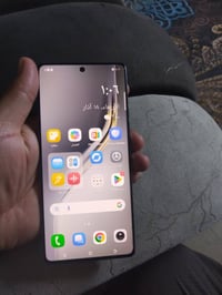 عندي جهاز تكنو كانون ٤٠ذاكرته ٢٥٦جهاز ومكفول وعل فحص جهاز فقط بي فطر ص...