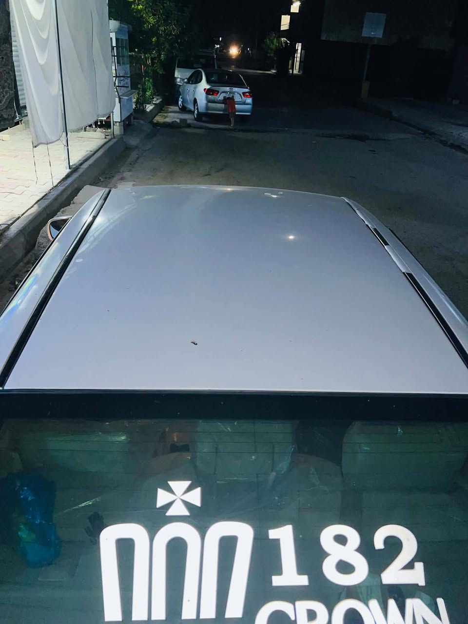 182
گێر و مەکینەی بەشەرت 

ڕۆنی گێڕ و مەکینە تازە گۆراوە 

تەبریت سارد و گەرم بەشەرت 

سەقفی بەشەرت گەڤەر گۆڕاو نیە

دەحم و لێدراو بە شەرت 

کامل مەسرەف کراوە 

سحری $49گەڵاو مەجالێکی برایانە 

***********
