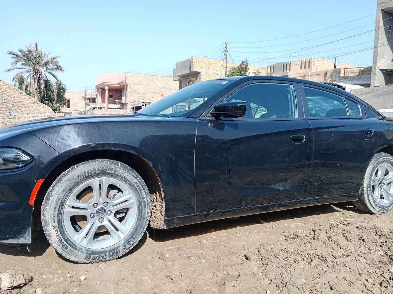 السلام عليكم
جارجر مديل ٢٠٢٢ اصل
لون اسود
وارد امريكي
مواصفات SXT
السياره بصمه تشغيل عن بعد كشن كهرباء
حادثه جاملغ تبديل نفس اللون بدون الداخل وحالياً بيه ضرر بنفس الجاملغ موضح في الصور
ماشيه السياره 34 الف ميل
رقم بغداد
سعر السياره 220 💵💲 
مكان السياره بابل
للاستفسار رقم الهاتف ***********
