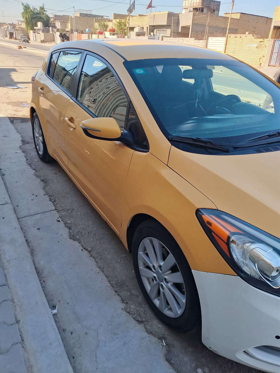 السلام عليكم فورتي موديل16 مكينه كير حداديه تخم تأير كله مكفول مكينه جي دي 1800 المرغوب بيها قطعه تبديل وحده باقي السياره ليبل واحد مصفره هيئه وغرامات صيغتها اولا مكاني بغداد جسر ديالئ عارضها 95 وبيها مجال رقمي ***********
